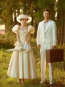户外婚纱影楼主题无袖法式摄影礼服，复古服装韩版短裙米白色
