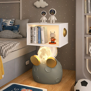 创意卡通宇航员床头柜一体台灯，落地儿童房，男孩卧室现代简约小男童