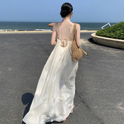 白色超仙海边度假沙滩裙宽松长款刺绣大摆飘逸吊带连衣裙女夏季