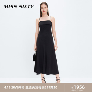misssixty2023秋季吊带连衣裙女轻奢优雅收腰小黑裙，礼服垂感