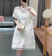 新中式白色欧根纱刺绣真丝连衣裙，女夏季国风盘扣，桑蚕丝改良旗袍裙