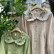15073秋冬日系森女长袖，单排扣蕾丝刺绣，中长款风衣外套