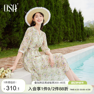 osa欧莎度假风碎花，雪纺七分袖连衣裙女夏季2023年气质薄裙子