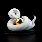 德化白色陶瓷十二生肖蛇，摆件补角家居，客厅创意可爱蟒蛇工艺品摆设