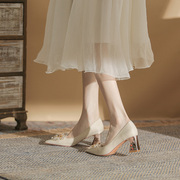 小码婚鞋女主婚纱新娘鞋，2023秋季水l晶，宴会粗跟高跟鞋水钻单