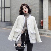 白色小香风外套女短款小个子秋冬装2022法式毛边名媛直筒外套