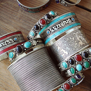 印度首饰品藏族尼泊尔复古银饰波西米亚宽手镯子民族风镶宝石手环