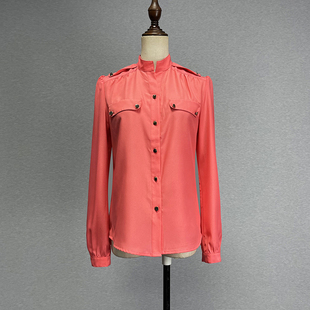 品牌折扣粉红色长袖立领衬衫，女2023宽松百搭肩章单排金属扣衬衣