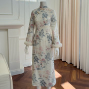 新中式时尚复古金丝绒绣花改良旗袍长裙气质优雅立领礼服连衣裙女