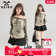 KEIKO美式插肩袖字母印花T恤2024夏季甜辣妹宽松系带一字露肩上衣