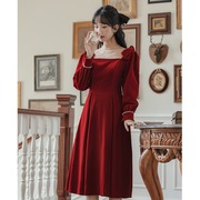 2023秋季设计感小众法式复古方领连衣裙少女小个子红色礼服裙