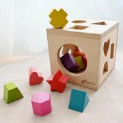 儿童几何形状配对盒子蒙氏玩具，十三孔早教宝宝益智积木实木智力盒