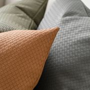 皮革抱枕编织纹理轻奢高级感现代客厅靠枕床头软包沙发夏季