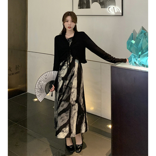 巧巧潮搭女馆春季胖MM大码水墨扎染吊带连衣裙喇叭长袖开衫外套女