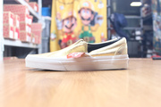 首尔的米家VANS 女鞋SLIP ON金色皮革牛筋底休闲滑板鞋