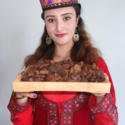 新疆吐鲁番葡萄干500g红香妃绿香妃天然无籽葡萄干新货超大特产