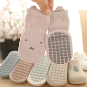 婴儿童地板袜子春秋夏季纯棉薄，款宝宝室内防滑男女幼儿隔凉学步袜
