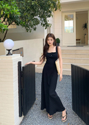 夏季黑色吊带长裙女收腰显瘦高级感修身气质连衣裙纽扣设计背心裙