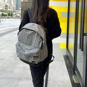 日本2023菱格双肩包情侣(包情侣)背包电脑包，大容量磨砂黑色男女旅游包