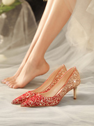 法式水晶鞋2024香槟色结婚鞋水钻蝴蝶结尖头高跟鞋女细跟单鞋