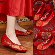 红色秀禾鞋新娘复古中式婚鞋龙凤结婚坡跟布鞋婚宴内增高女单鞋