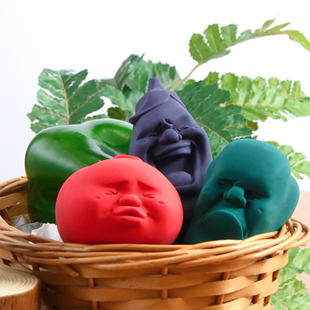 蔬菜鬼脸解压玩具日本设计品牌plusd+d发泄人面球恶搞创意礼物