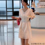 白色雪纺连衣裙女2024夏季法式赫本风收腰显瘦v领气质仙女裙