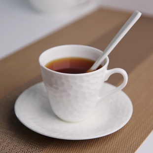 纯白色骨瓷咖啡杯碟套装 锤纹咖啡具 家用精致造型红茶下午茶杯碟