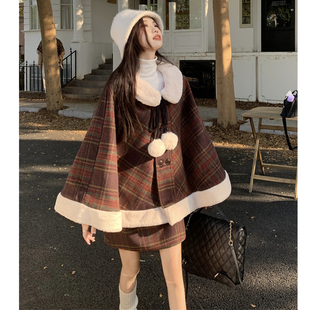 大码女装2023冬季新年红格子英伦风毛呢斗篷短外套+a字半裙两件套