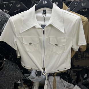 esu原创设计2024春季双侧口袋，短袖女气质修身显瘦t恤