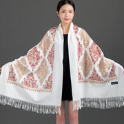 尼泊尔刺绣西藏民族风羊绒围巾百荷花绣花羊毛青海湖旅行度假披肩