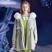 vjcolivia2023秋冬绿色羽绒服，中长款印花毛领派克服女装