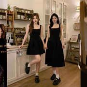 2024中式国风赫本风吊带，连衣裙夏季高品质，法式感气质小黑裙女