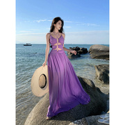 度假风紫色镂空挂脖吊带，连衣裙女三亚海边拍照雪纺，长裙露背沙滩裙