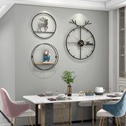 现代简约挂钟网红餐厅装饰客厅时尚钟表创意家用轻奢高档时钟挂墙