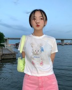 BOMBOMBOM韩系元气少女毛绒玩偶小兔子图案修身短款短袖T恤