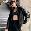 Adidas三叶草外套女LOCK UP TT梭织连帽三条纹夹克ED7538 CE2392