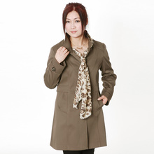 千百怡恋2012春秋装女装中老年<span class=H>风衣</span>时尚长款外套中年妈妈装带围巾