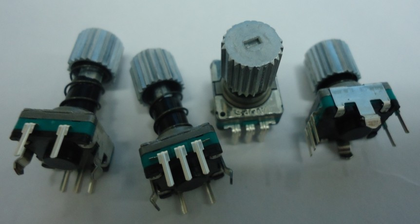 正品日本ALPS步进式30点位编码器编码开关EC11E152T409带自锁按钮|msdalam kategori Aksesori Digital 3C, pasaran komponen elektronik, komponen elektronik, Komponen lain - dari Buy2taobao.com untuk memberikan perkhidmatan ejen Taobao profesional membeli