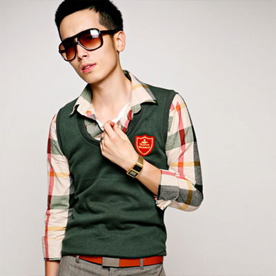 <em>男装毛衣</em>背心样品服饰店BILTMORE<em>品牌</em>49%毛