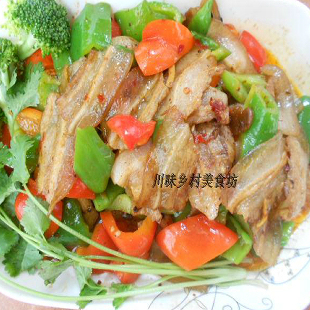  自制正宗四川香辣青椒回锅肉/特产/美味私房/下酒 下饭菜香辣御菜