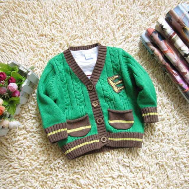 儿童<em>毛衣</em>,梦芭莎 宝耶双排扣撞色绒里<em>休闲毛衣</em>