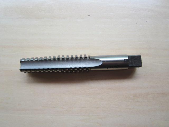 M22*5T型機用絲攻在類目 五金/工具, 刃具, 絲錐, 其他絲錐中 - 來自Buy2taobao.com提供專業的淘寶代購服務