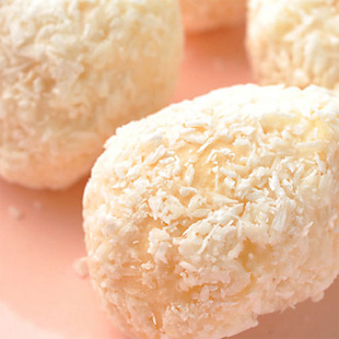  特价越南风味特产小吃第一排糖椰蓉花生奶油脆皮酥球食品喜糖零食