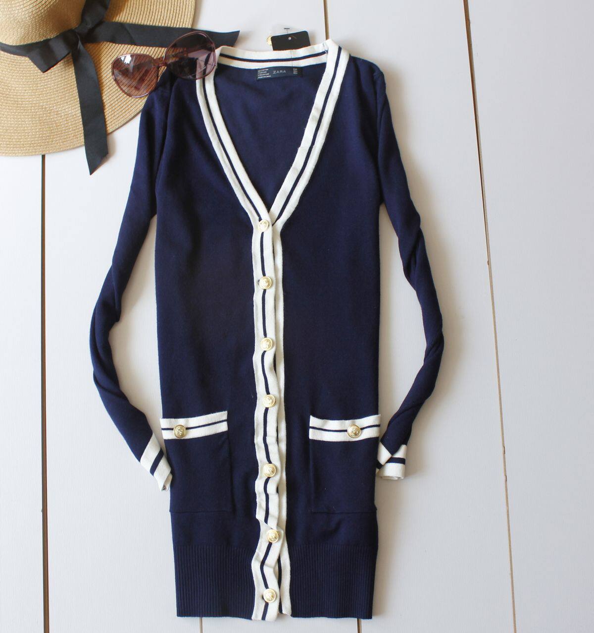 秋款<em>针织衫长款</em>专卖店,<em>深灰色长款针织衫搭配</em>