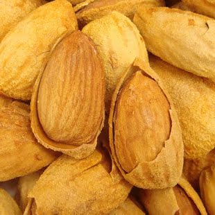  特惠镇店之宝 新货 新疆巴旦木 纸皮手剥壳杏仁 250克 纯正好味道