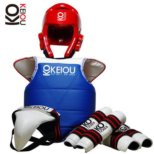 �̳���Ʒ2011�¿ŷ��ͯ������ȭ����������ױ��ݱ�������ɫ �۸�:316.00
