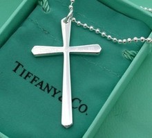 Nuestra Señora de tiffany collar con una cruz collar collar