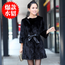 皇冠特价皮草外套新款2011特价海宁貂皮大衣女款中长款水貂拼貂毛