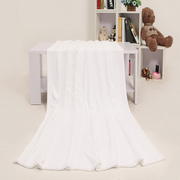 白色毛毯纯色拍照背景毯珊瑚绒毯法兰绒床单铺床毯子单人双人纯白